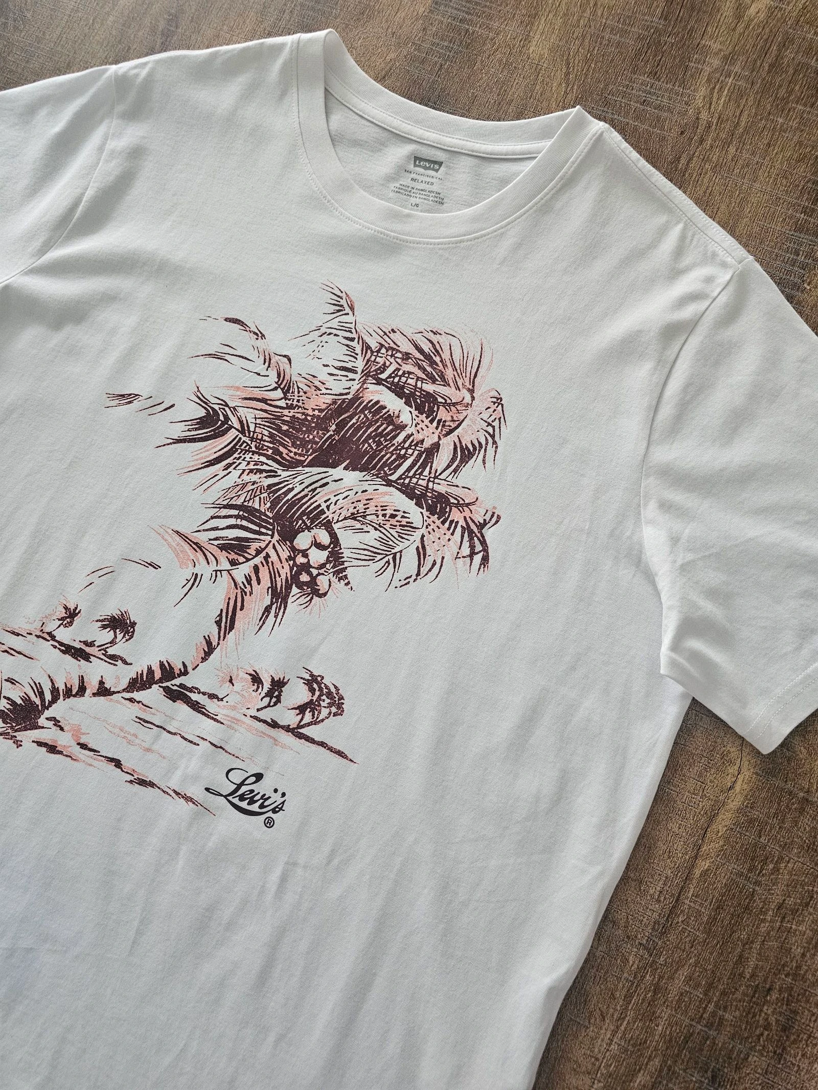 T-shirt Levi's neuf - taille L - 100% coton